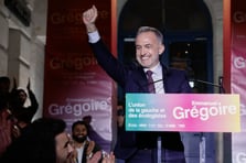 Paris seçimlerinde sosyalistler zafer elde etti