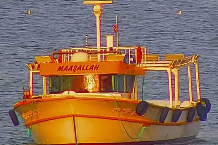 Yunan sahil güvenliğinden Türk balıkçı teknesine saldırı