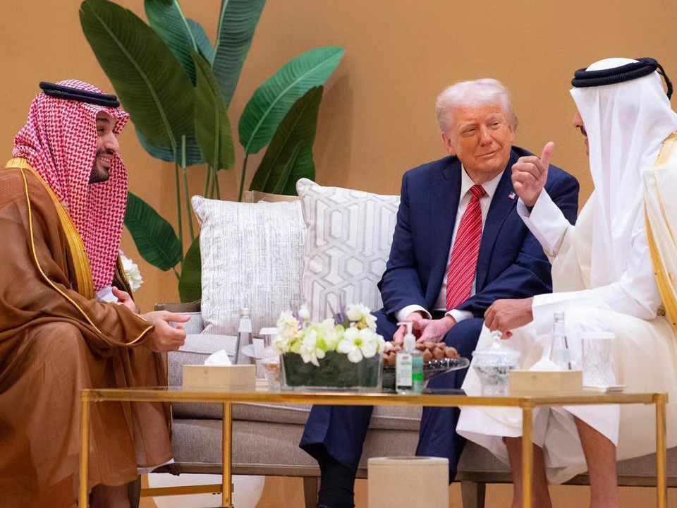 Gulf Leaders Warn Trump Against Iran Strikes