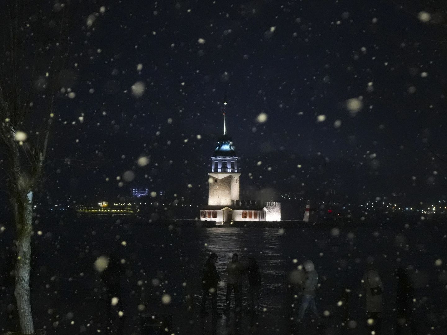 Valilikten kritik İstanbul hava durumu uyarısı: Bu ilçelerde akşam saatlerine dikkat!