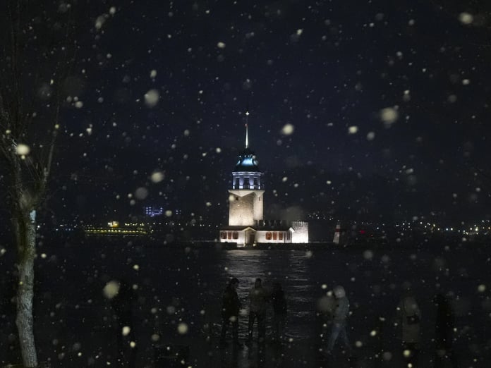 Valilikten kritik İstanbul hava durumu uyarısı: Bu ilçelerde akşam saatlerine dikkat!