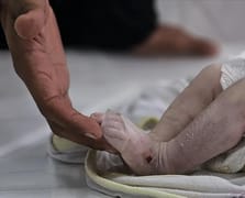 Gazze'de 5 aylık bir bebek açlıktan öldü