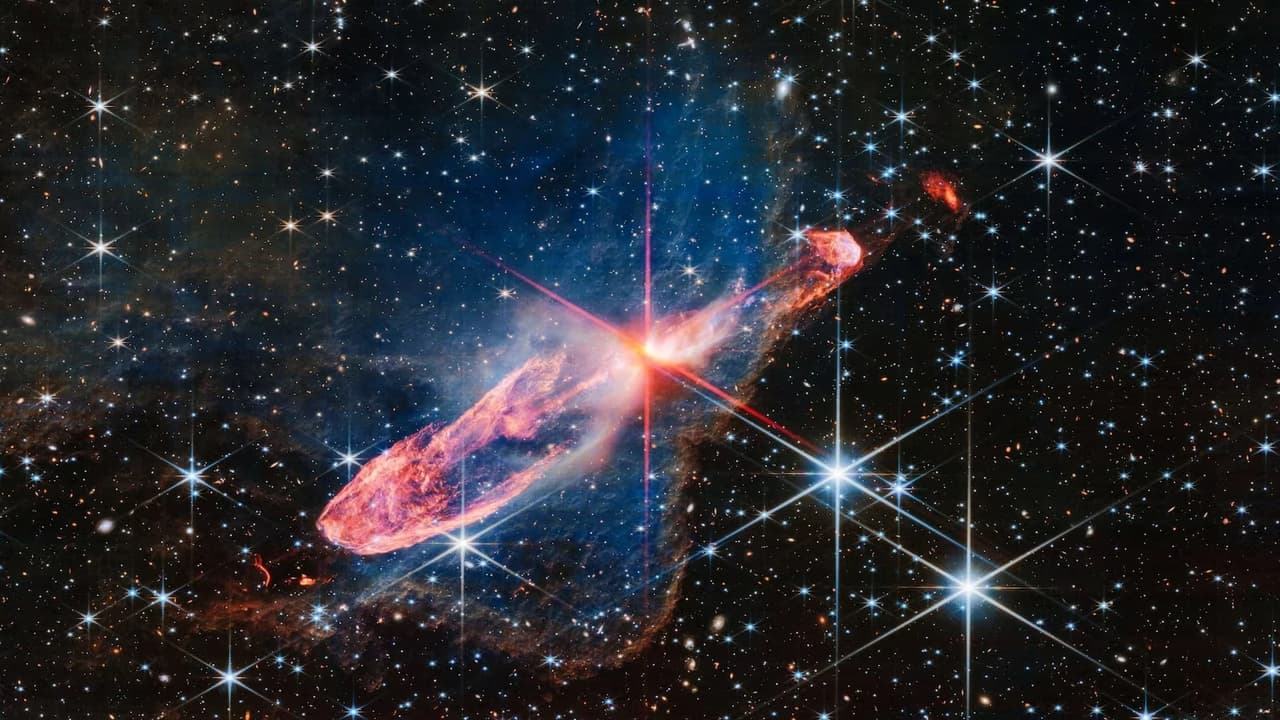 NASA evrenin sırlarını paylaştı: James Webb'den nefes kesen yeni görüntüler