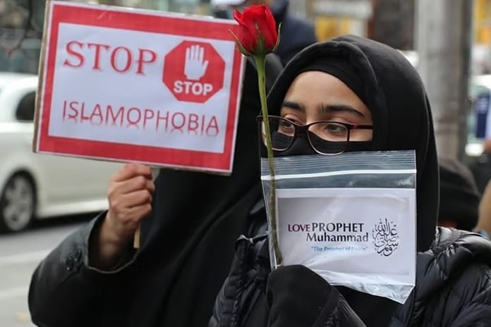 Almanya'nın Dresden kentinde İslamofobik saldırı