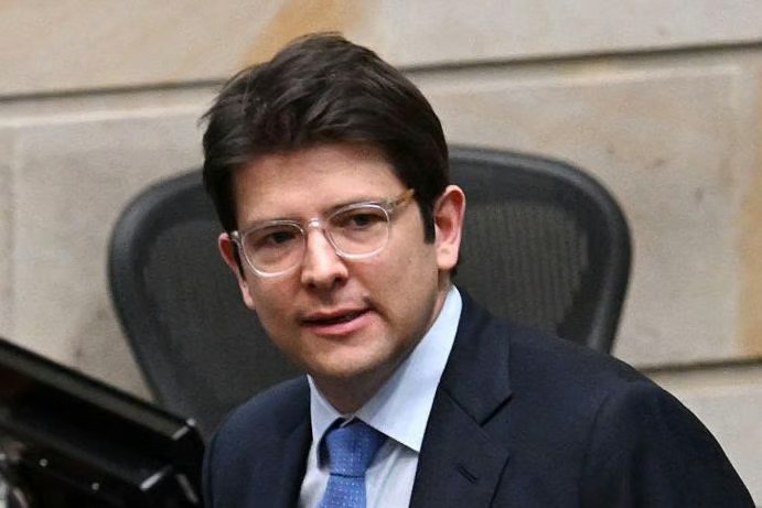 Kolombiya'da Cumhurbaşkanı adayına suikast düzenlendi