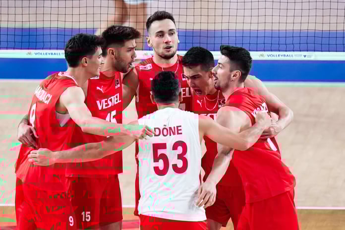 Filenin Efeleri Hollanda'da VNL provasına çıkıyor: Hazırlık maçlarıyla sezon açılıyor