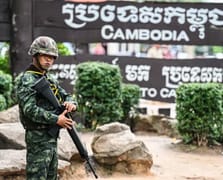 Tayland ile Kamboçya arasında çatışma çıktı