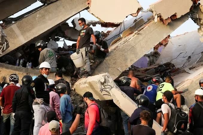 Venezuela'da depremlerde ölenlerin sayısı 4930'a yükseldi