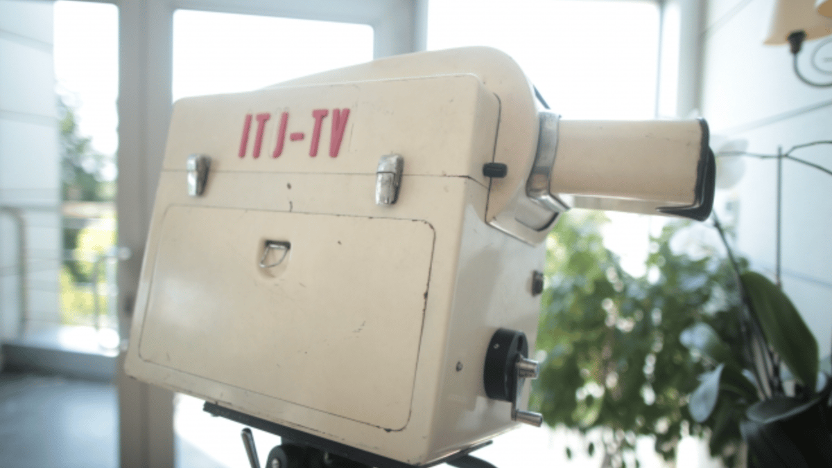 İlk yayının yapıldığı televizyon kamerası 