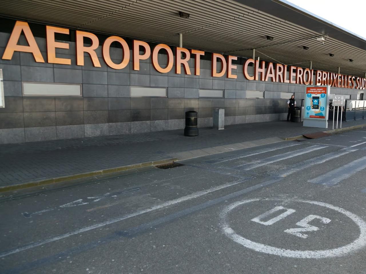 Charleroi'de uçuşlar duracak