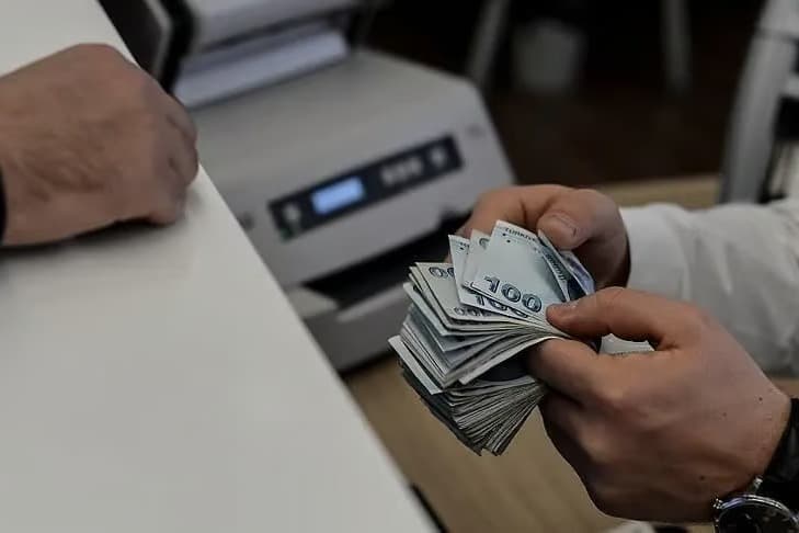 Son Dakika! En düşük emekli aylığı 23 bin 552 TL oldu