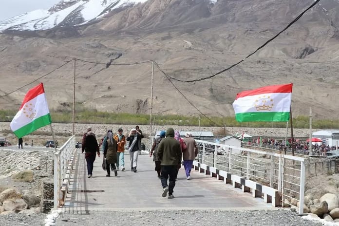 Tacikistan sınır güvenliği için Rusya ile ortak devriyelere başlamayı görüşüyor