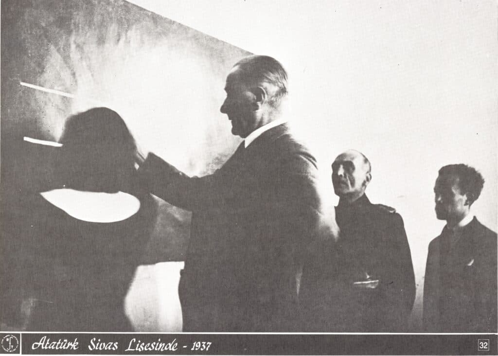 10 Kasım Atatürk fotoğrafları ve şiirleri