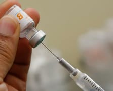 ABD yenidoğan bebekler için Hepatit B aşısını kaldırdı