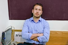 Netanyahu'nun oğlu korkudan adını değiştirip İngiltere'de daire aldı