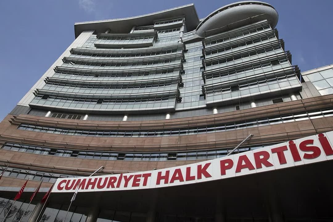 İcra memurları CHP Genel Merkezi'nde!