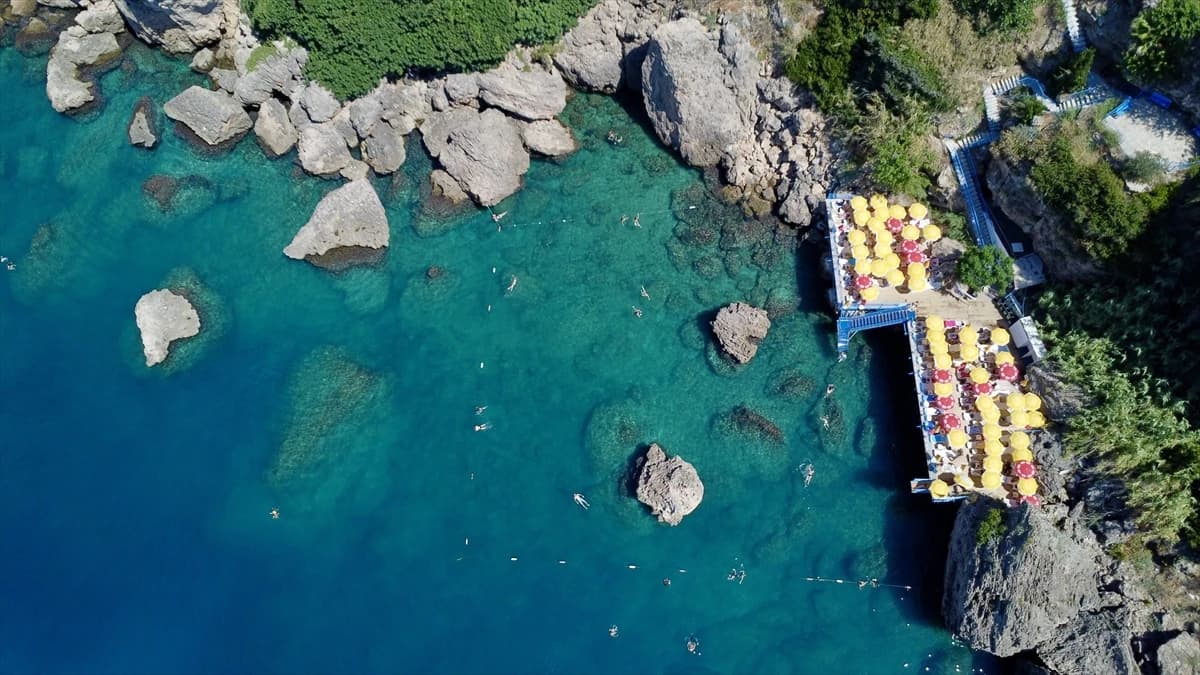 Antalya'nın falez plajlarının oluşumu milyonlarca yıl öncesine dayanıyor