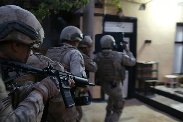 Jandarma'dan FETÖ'ye operasyon: Son iki haftada 50 tutuklama