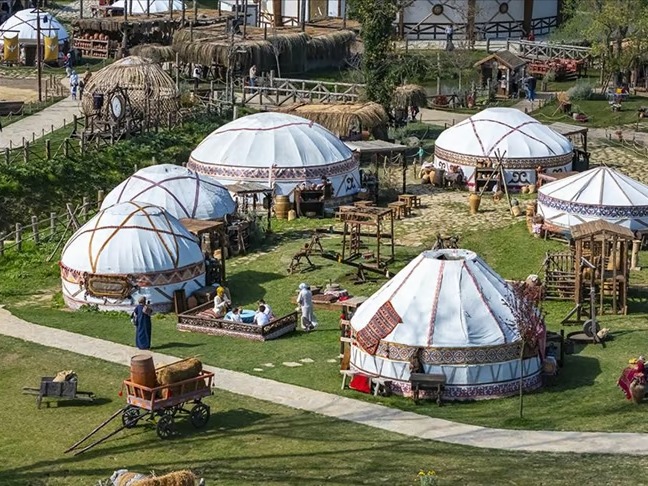 Bozdağ Film Platoları'ndan ziyaretçilere kültür rotası