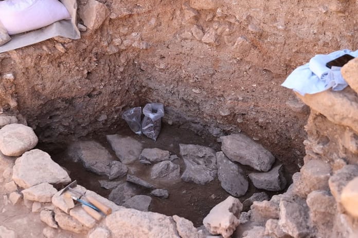 Karahantepe'de Neolitik Çağ insanlarının yaşadığı 30'dan fazla kulübe bulundu