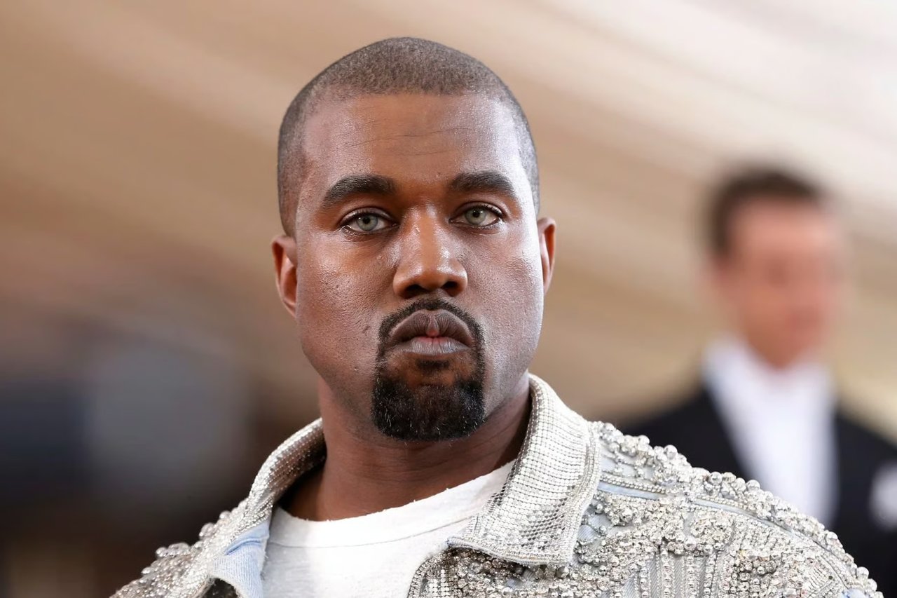 Arnavutluk'ta Kanye West krizi büyüyor