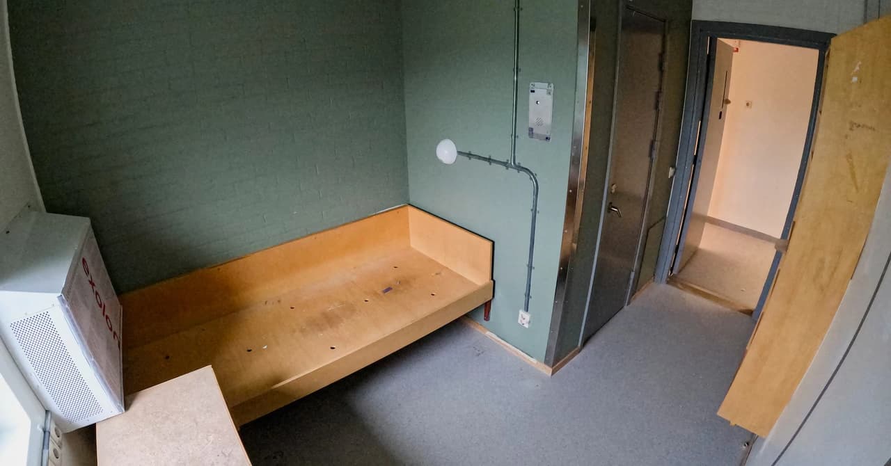 Rosersberg Hapishanesi / Stockholm - Reuters