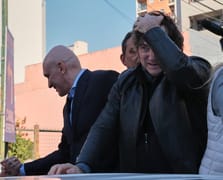 Arjantin Devlet Başkanı Milei'ye taşlı saldırı