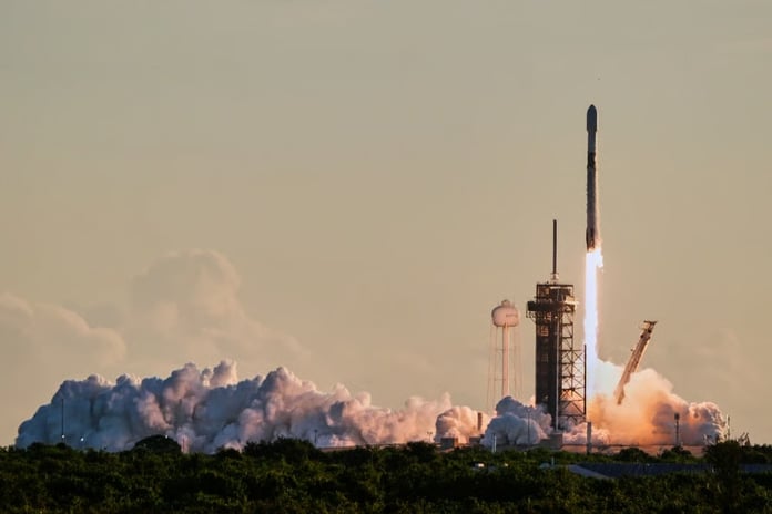 Güneş’in şiddetli yüzünü incelemek için üç uydu uzaya fırlatıldı