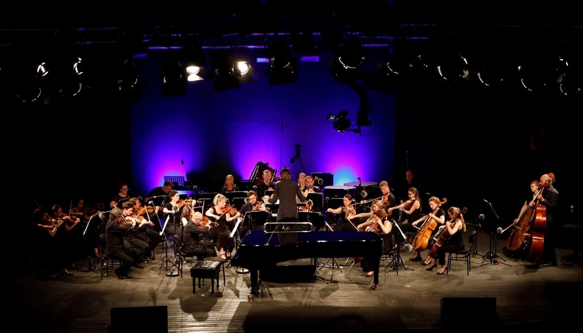 Covent Garden Sinfonietta repertuvarını Bodrum'da seslendirdi