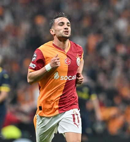 Yunus Akgün farkı açtı