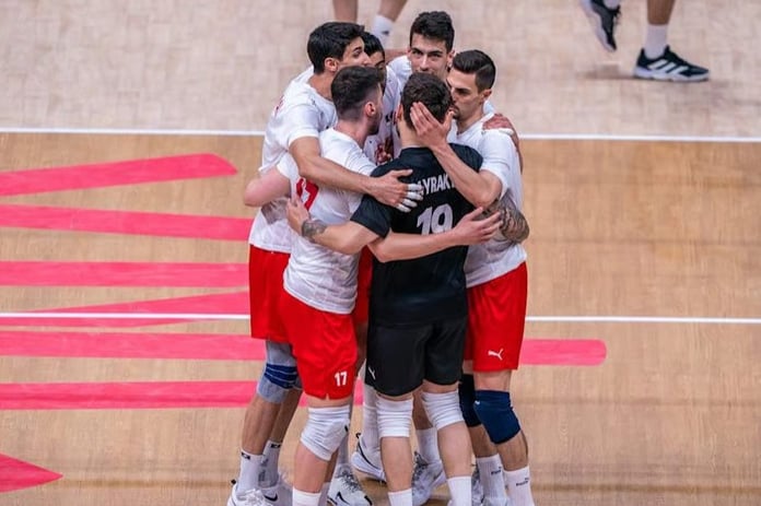 Milletler Ligi'nde ilk haftanın sonunda gelen moral: Türkiye, Çin'i set vermeden geçti ve galibiyetle tanıştı