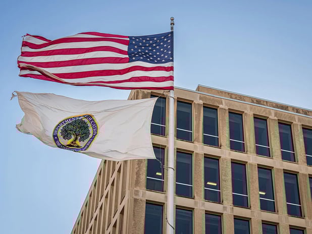 ABD Eğitim Bakanı McMahon azınlık öğrencilerine ayrılan fonu durdurdu