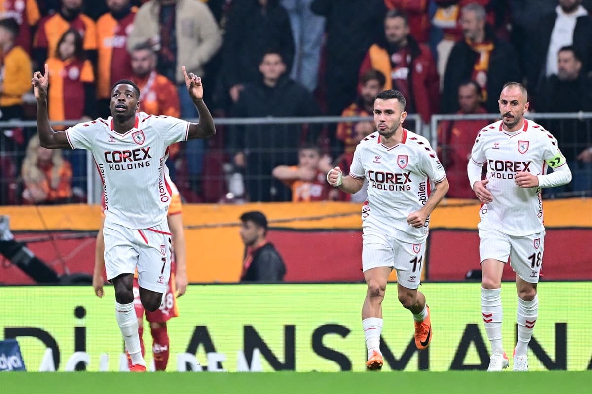 Samsunspor geri döndü