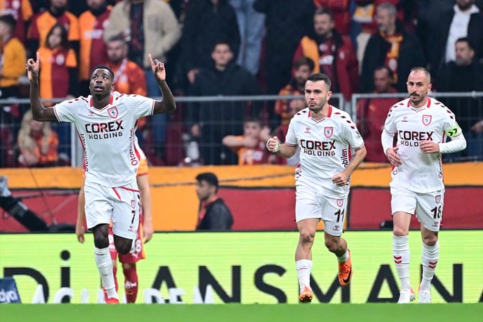 Samsunspor geri döndü