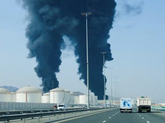 Gulf States Urge US to Neutralize Iran