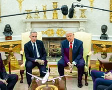 Trump'tan Kanada'ya Altın Kubbe teklifi