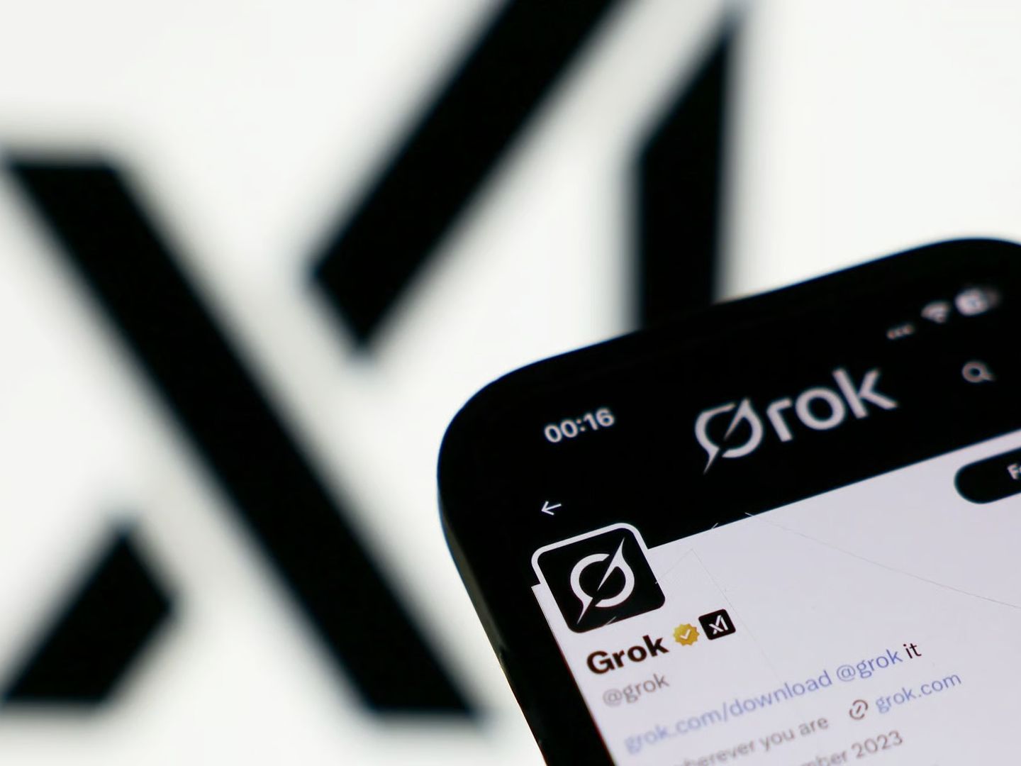 Endonezya Elon Musk'ın sahibi olduğu X'i yasaklayabilir