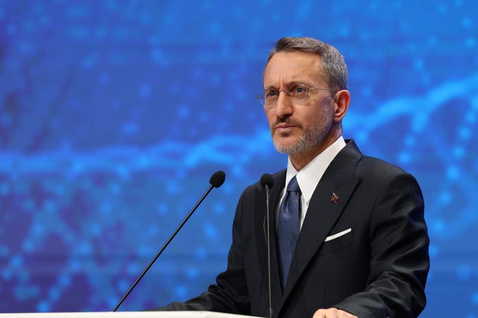 Fahrettin Altun'dan terör örgütü PKK’nın kendini feshetmesine ilişkin açıklama