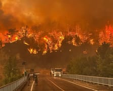 Yurdun dört bir yanında çıkan orman yangınlarına müdahale sürüyor