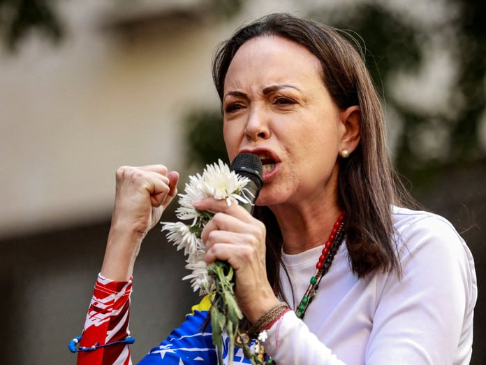 Nobel Barış Ödülü'nü alan Machado ABD'yi ülkesini işgal etmeye çağırdı