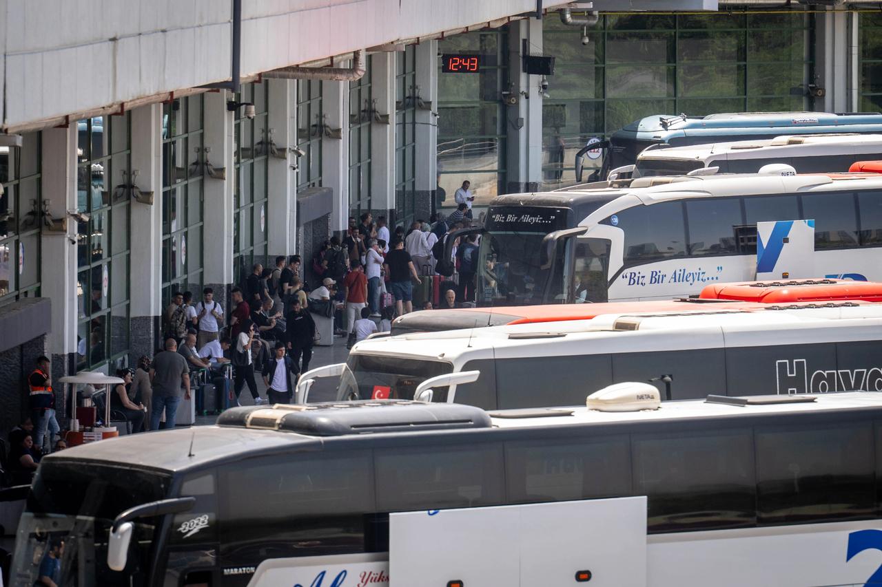 Otobüs firmalarına 25 milyon TL ceza!