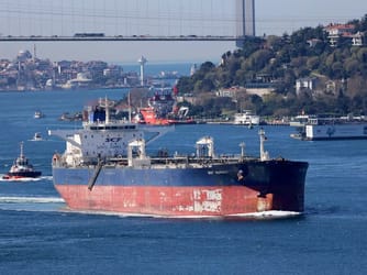 Russia Hints at Joint Oil Market Action