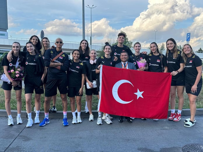 A Milli Kadın Voleybol Takımı, Milletler Ligi şampiyonluğu için geri sayıma başladı: İlk rakip Japonya