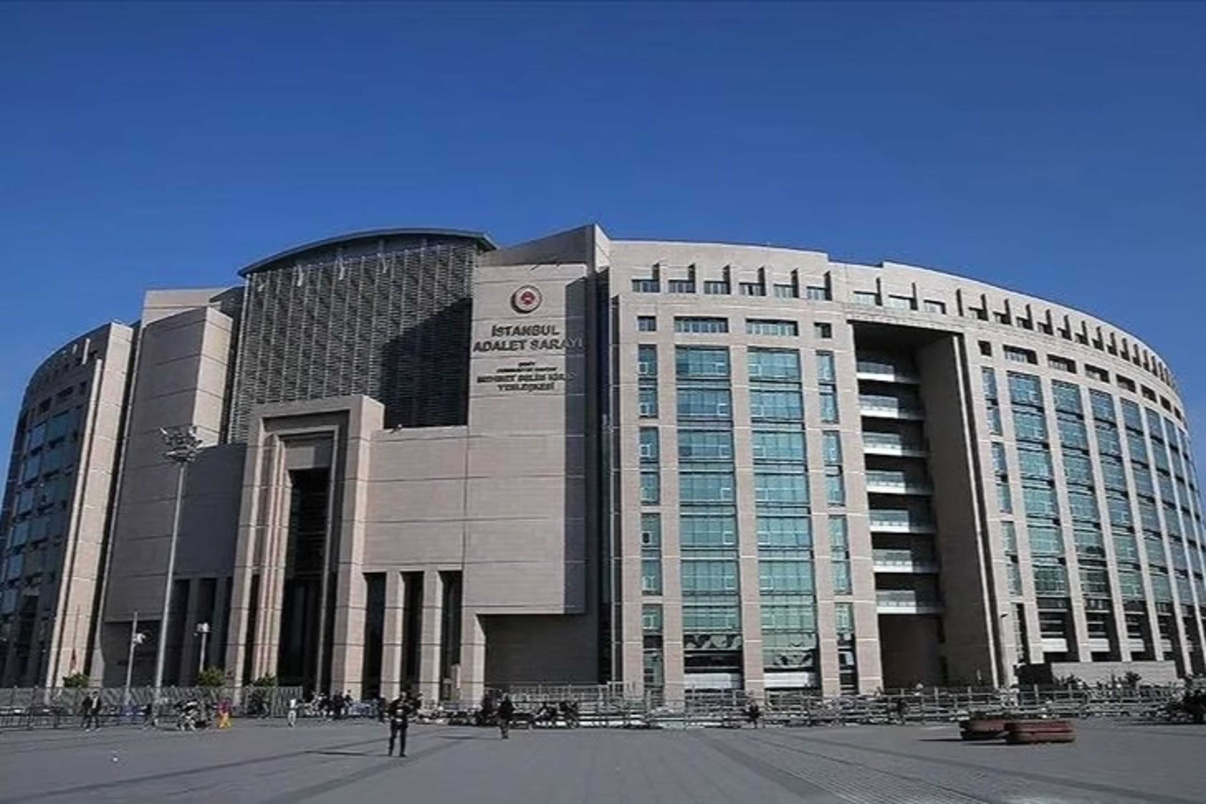 Ekrem İmamoğlu'nun aday ofisi hesabına başsavcılıktan soruşturma