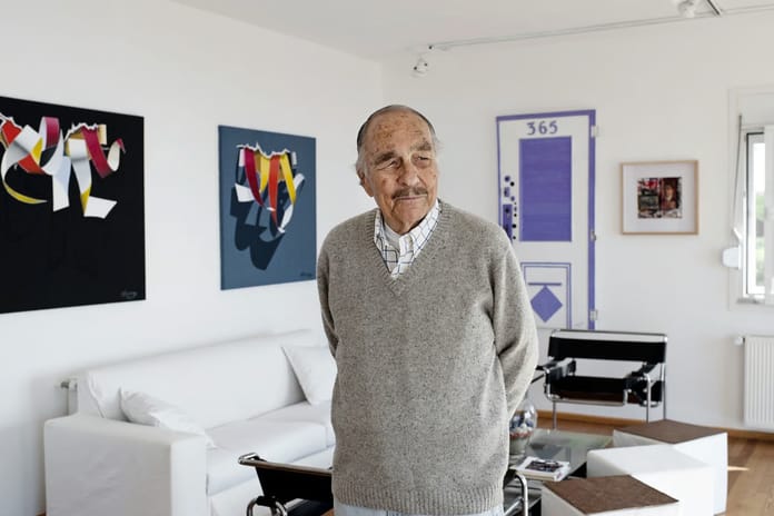 "Dünya Duvarları" için dünyayı gezen sanatçı: Burhan Doğançay