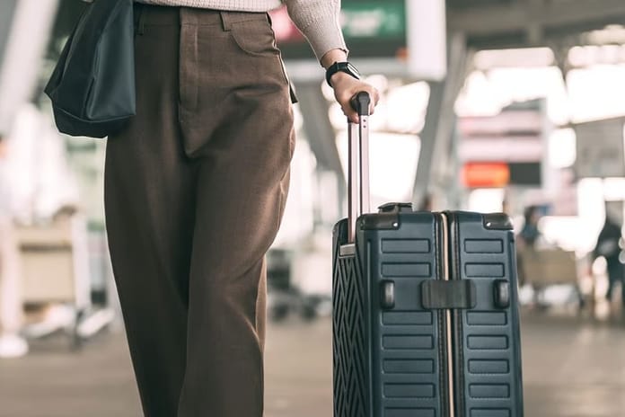 Valizde bulunan çocuk Yeni Zelanda'yı karıştırdı