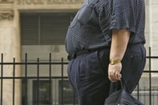 Trump yönetiminden şişmanlara vize vermeme hamlesi