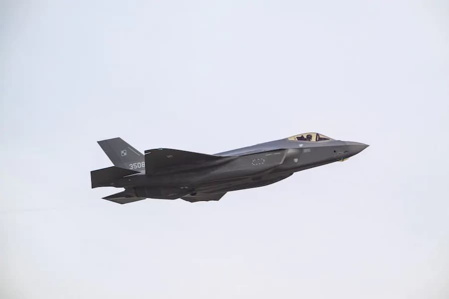 Polonya’nın F-35A Husarz filosuna iki yeni güç: Eğitim üssüne teslimatlar tamamlandı