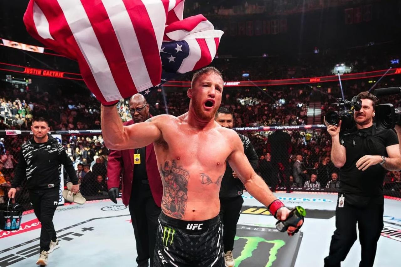 Gaethje, Topuria'nın yenilmezlik serisine son verdi