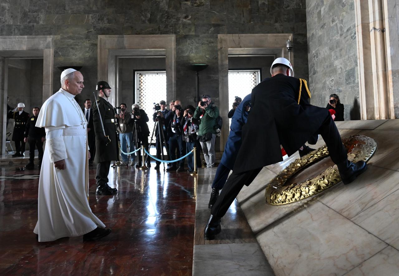 Papa 14. Leo, Anıtkabir’i ziyaret etti